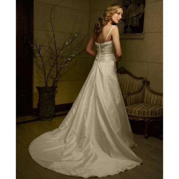 CASABLANCA BRIDAL Ivory Taffeta Wedding Bridal Gown Sequins Train Size 8 - Picture 3 of 8